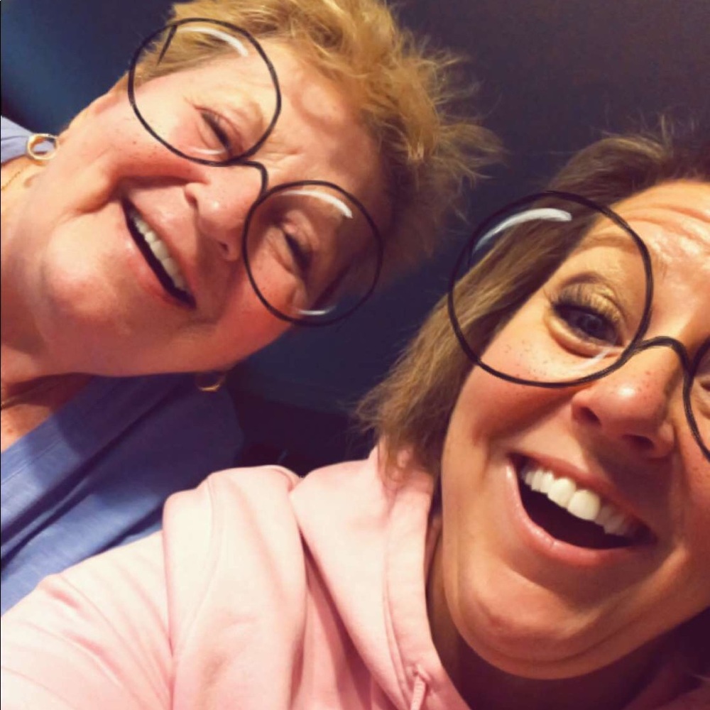 Meet your Posher, Juli